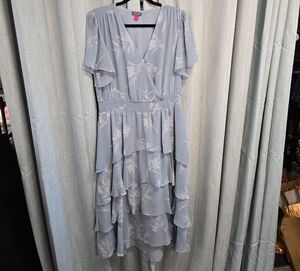 Vince Camuto Light Gray Layered Midi Dress